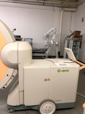 Medtronic O-Arm system tested, in good working condition for sale. MFD: 2013 – O-Arm